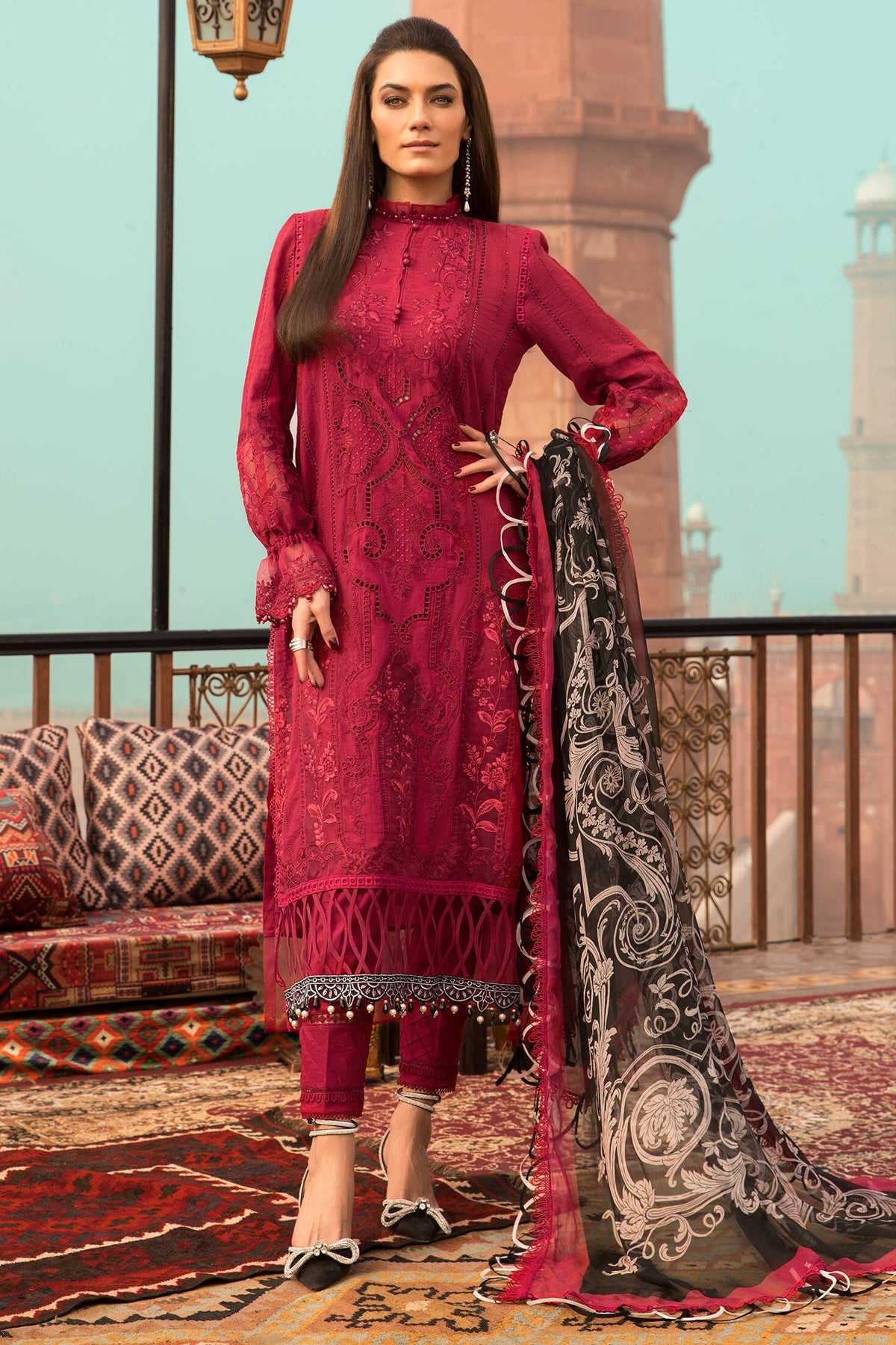 Maria B 3PC Embroidered Lawn Suit With Chiffon Dupatta - GA10281 – Natives